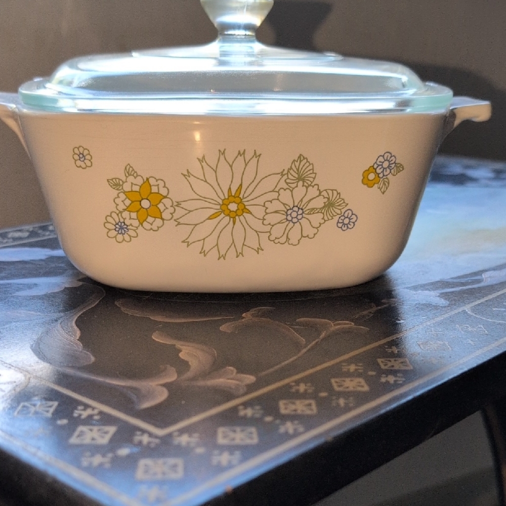Corningware White and Yellow Cookware Floral Design